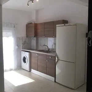 Cozy White , Θεσσαλονίκη Ελλάδα