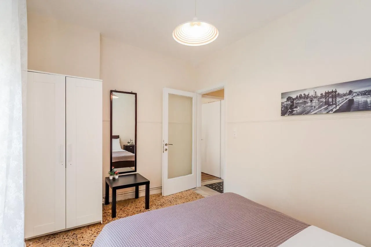 Grand Apartment Next To Center 3Bd 110Sqm Thessaloniki Greece