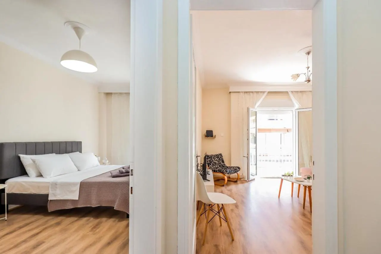 Grand Apartment Next To Center 3Bd 110Sqm Thessaloniki