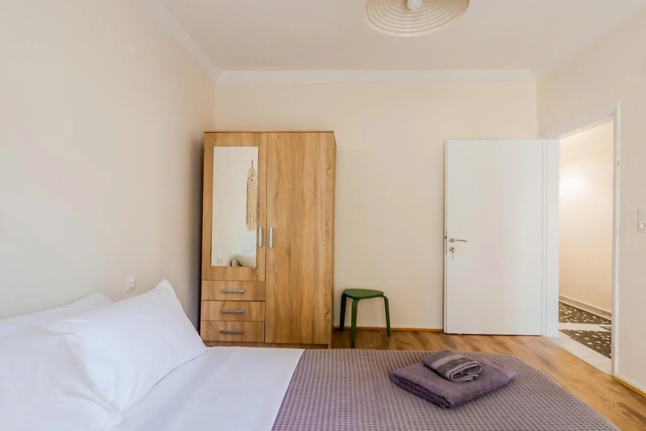 Grand Apartment Next To Center 3Bd 110Sqm Thessaloniki