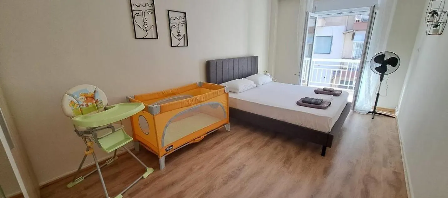 Grand Apartment Next To Center 3Bd 110Sqm Thessaloniki 0*,